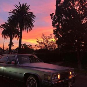 操老娘们逼视频
